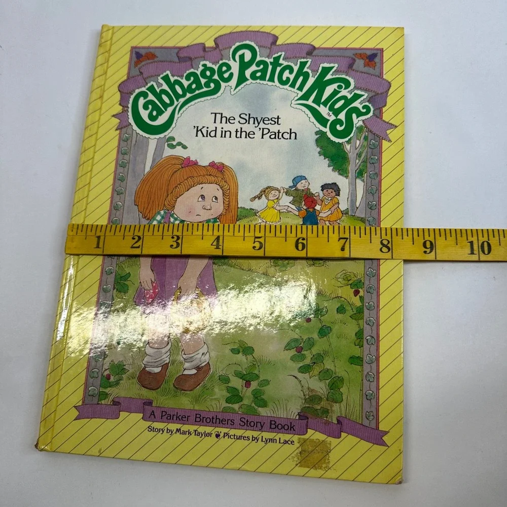 Cabbage Patch Kids The Shyest Kid in the Patch Vintage‎ 1984 Hardcover Storybook